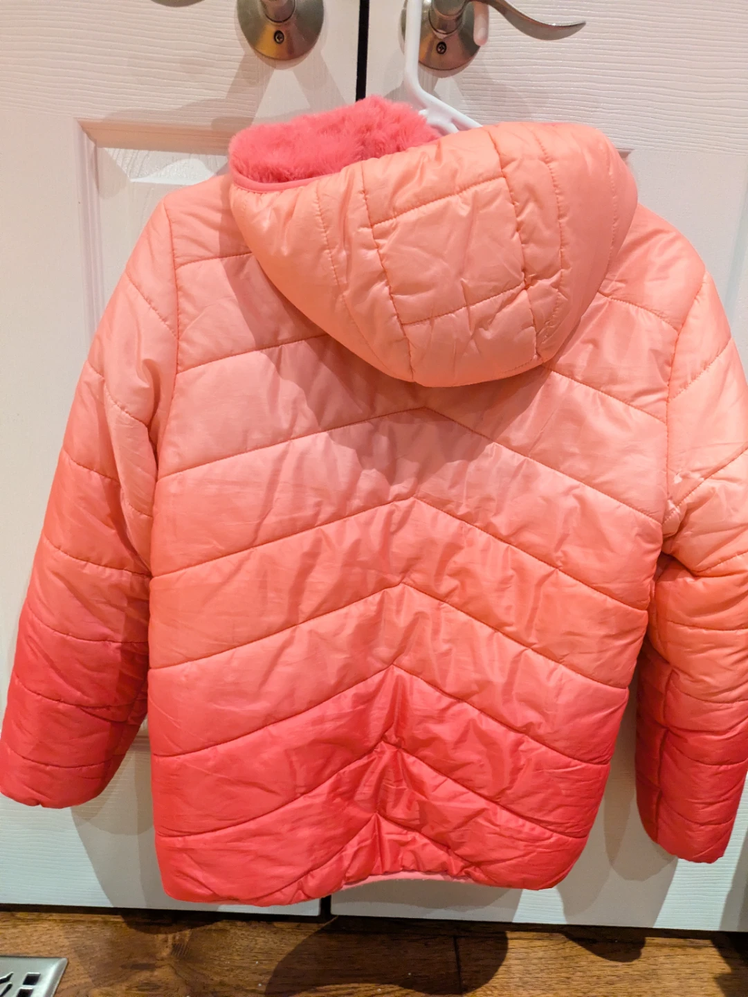 Eddie Bauer Girls Faux Fur Lined Puffer Jacket - photo 3