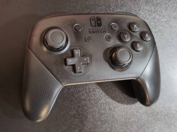 Nintendo Switch OLED - Mario Red Edition bundle - $400 - photo 4