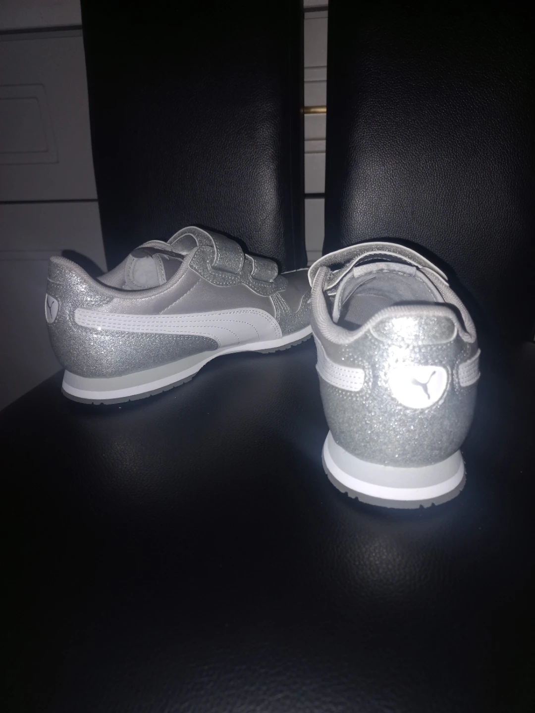 Puma Silver Glitter Velcro Kids Shoes Size 3C - photo 2