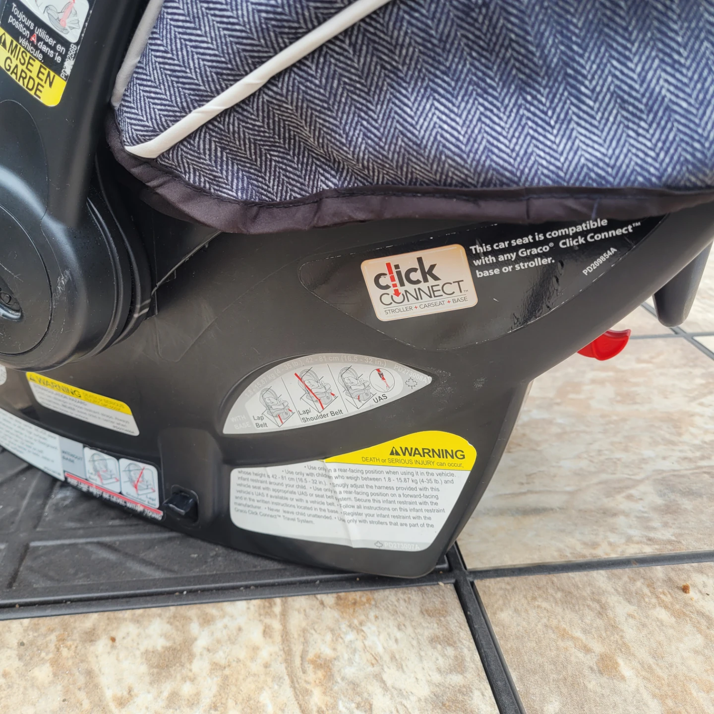 Graco SnugRide 35 Infant Car Seat with Base - photo 3