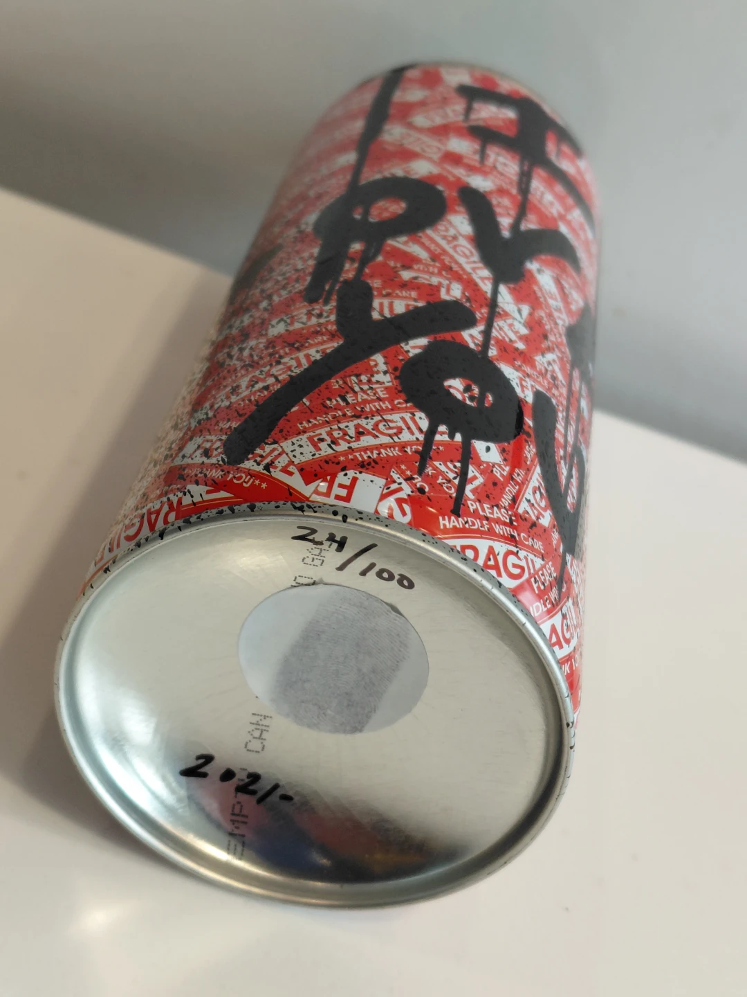 Mr,Brainwash limited with thumbprint graffiti artwork spray-can. - photo 3