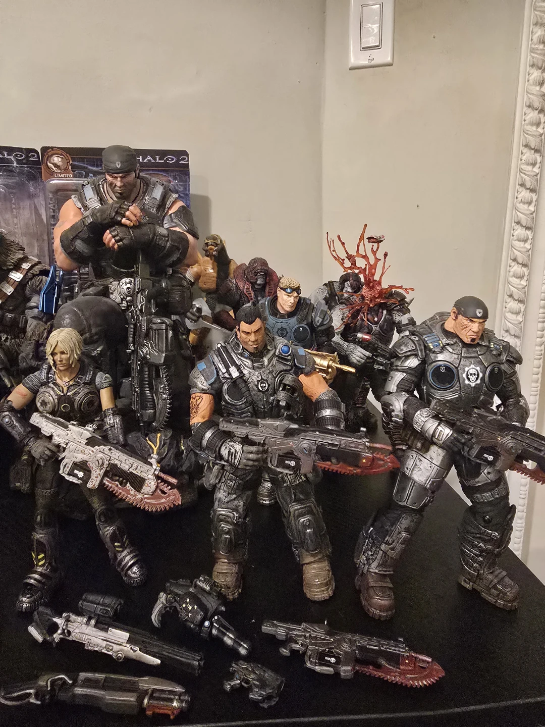 Gears of War Action Figure Collection lot