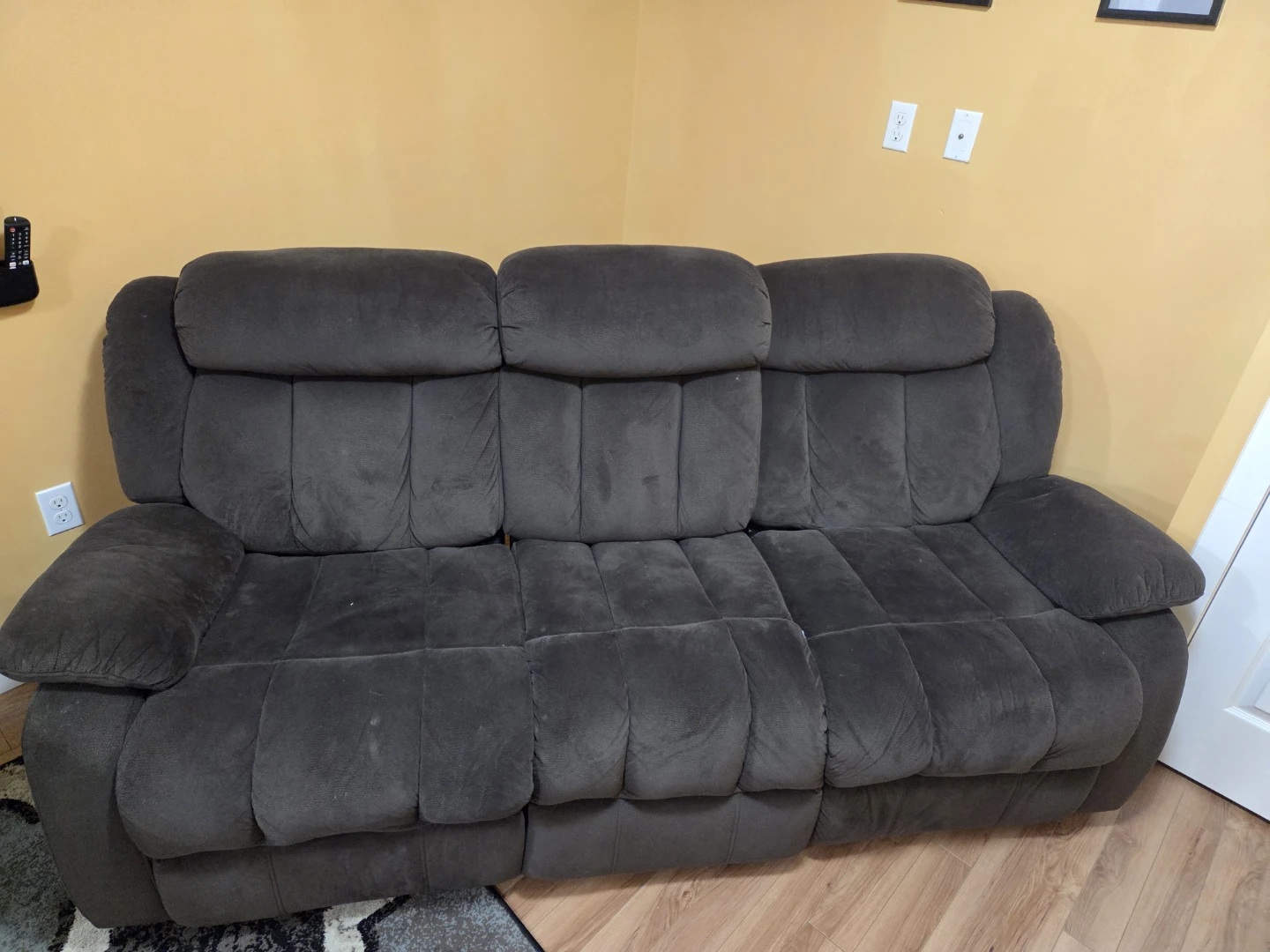Living Room Set for Sale - photo 3