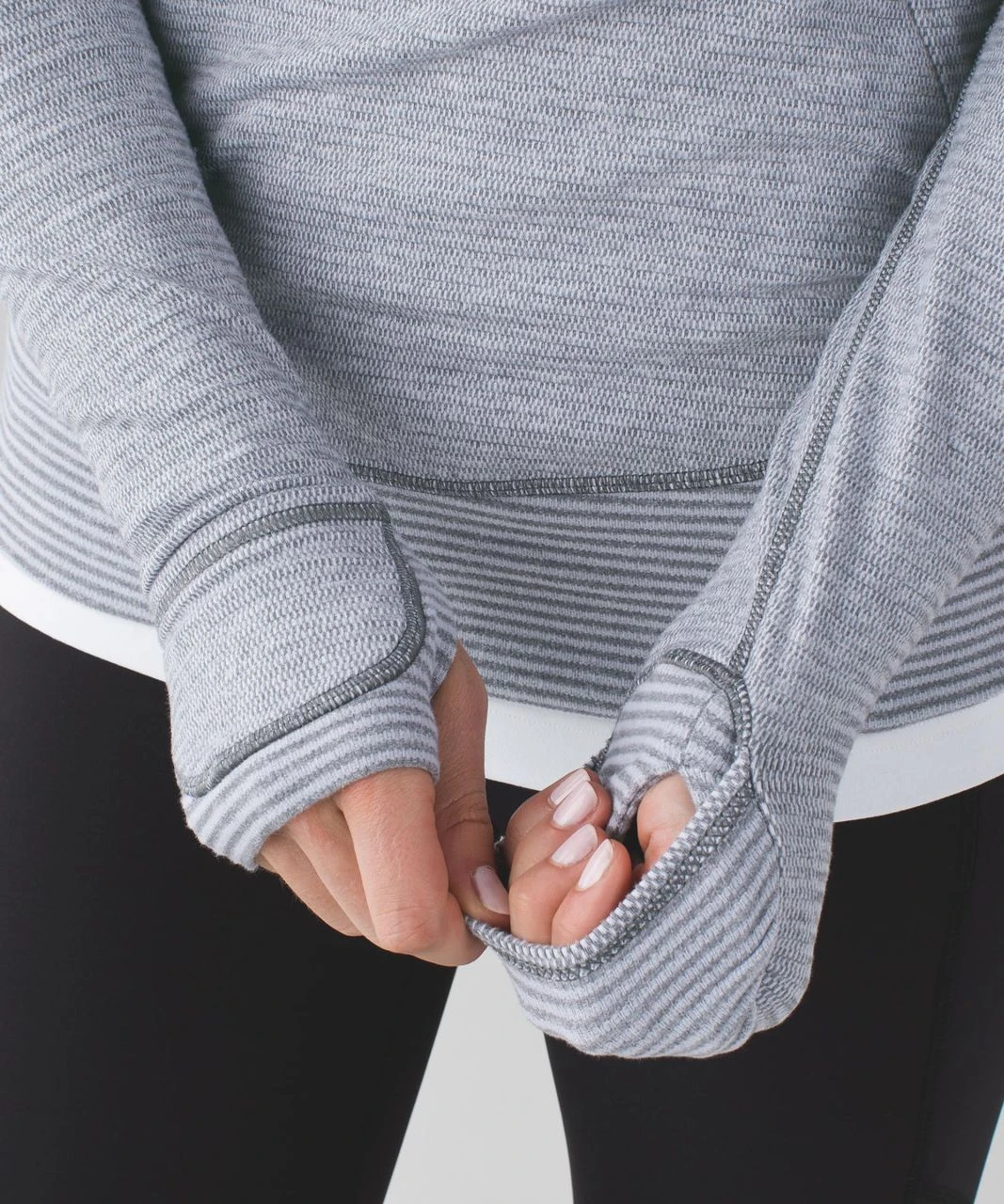 🍋 Lululemon Think Fast Pullover - Size 2 - photo 5