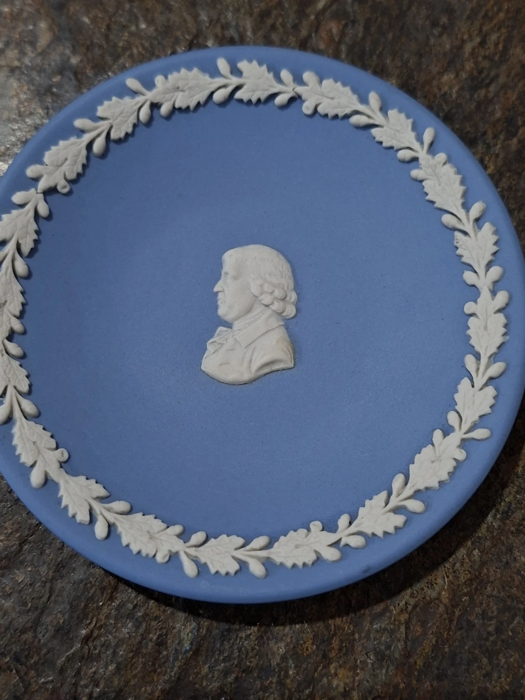 Vintage Wedgwood Blue Jasperware Mini Portrait Dish / Pin Tray - photo 2