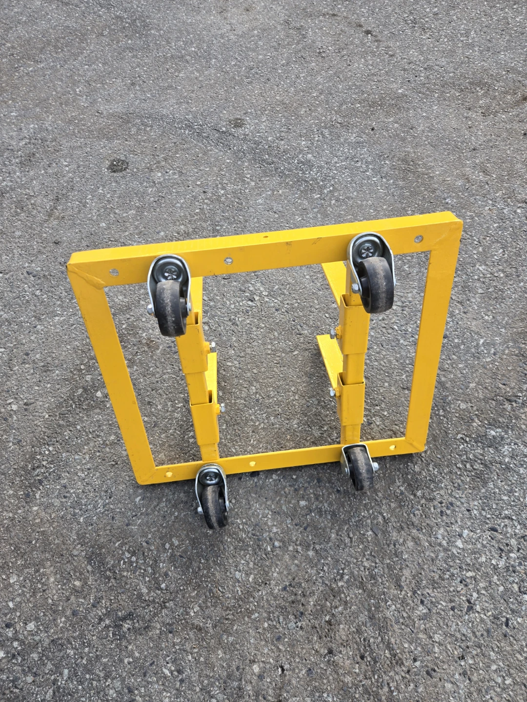 Rolling engine stand. - photo 2
