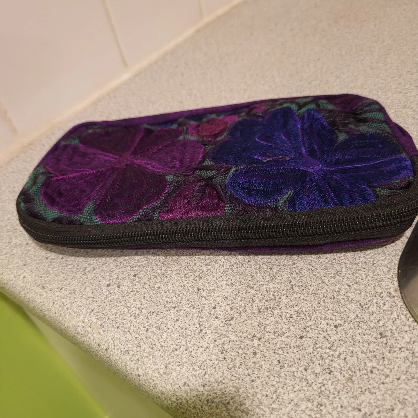 Embroidered Floral Zippered Pouch - photo 3