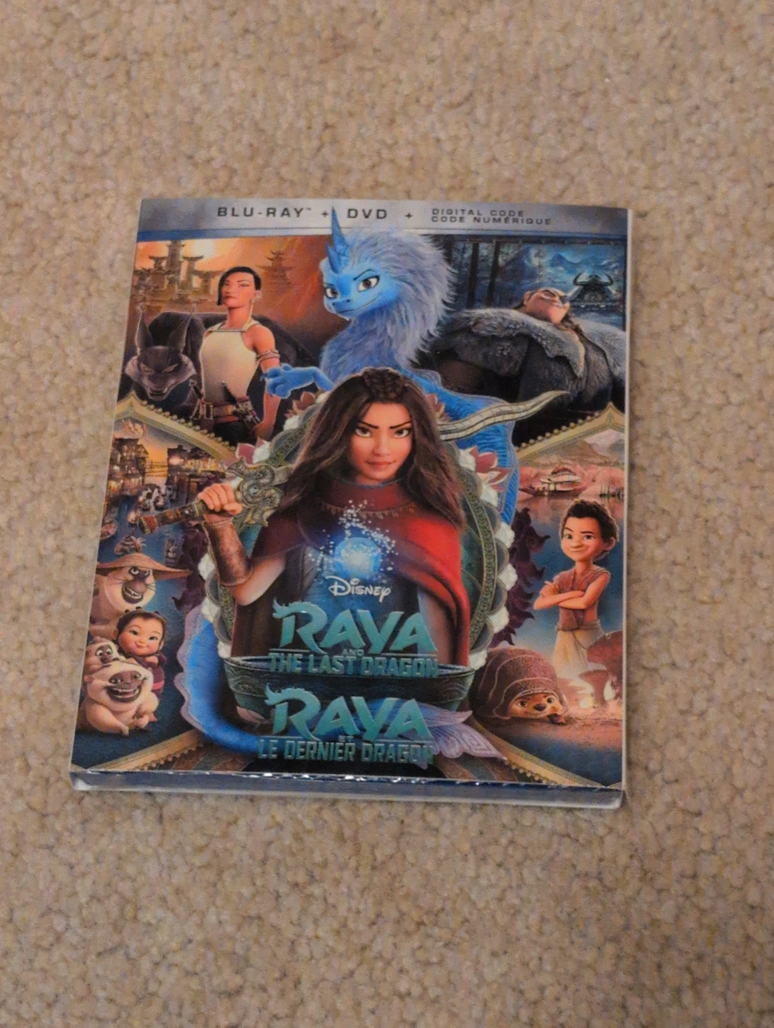 Disney Raya and the Last Dragon Blu-ray + DVD