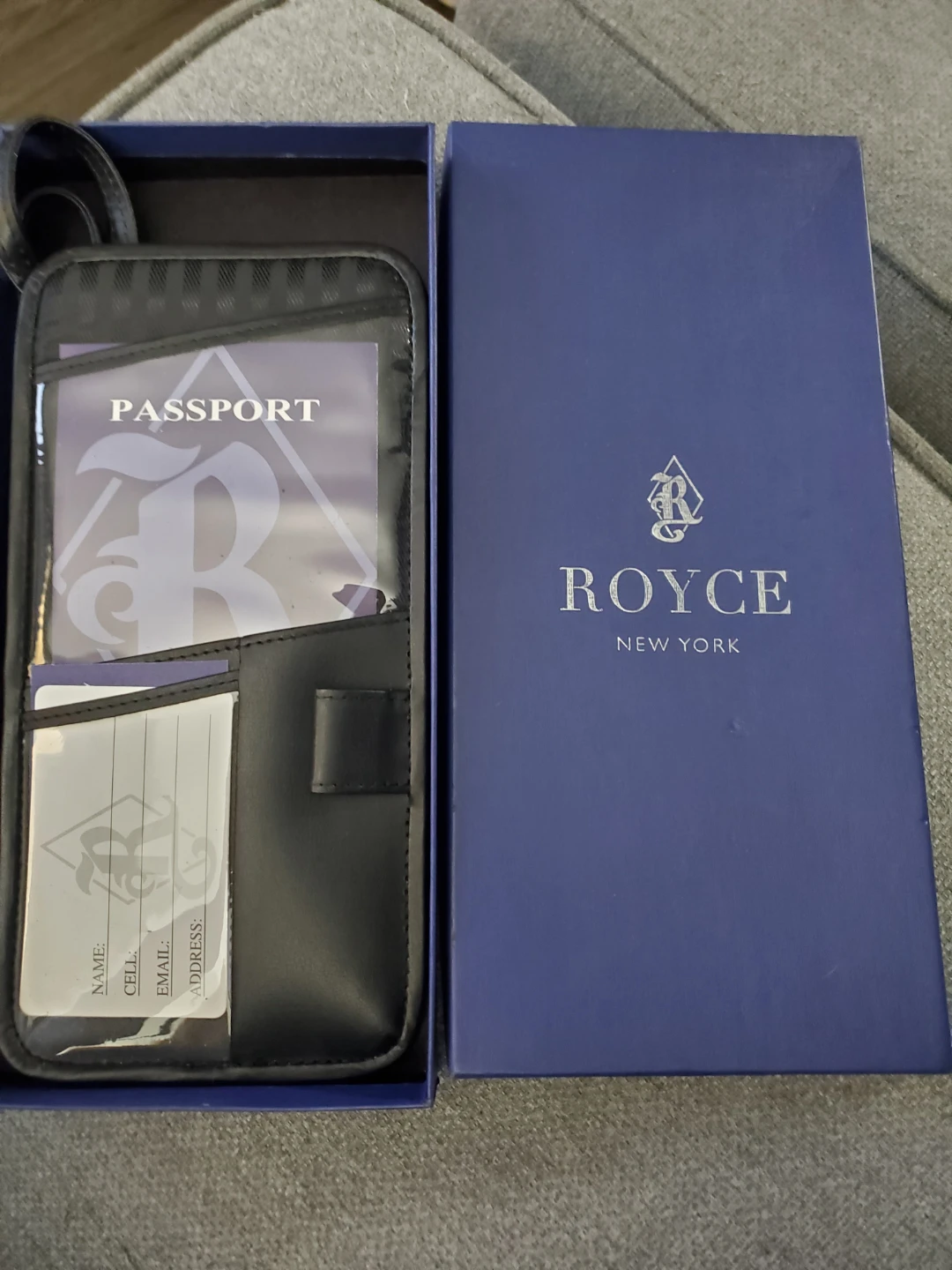 NEW! Royce New York Leather Travel Doc Organizer