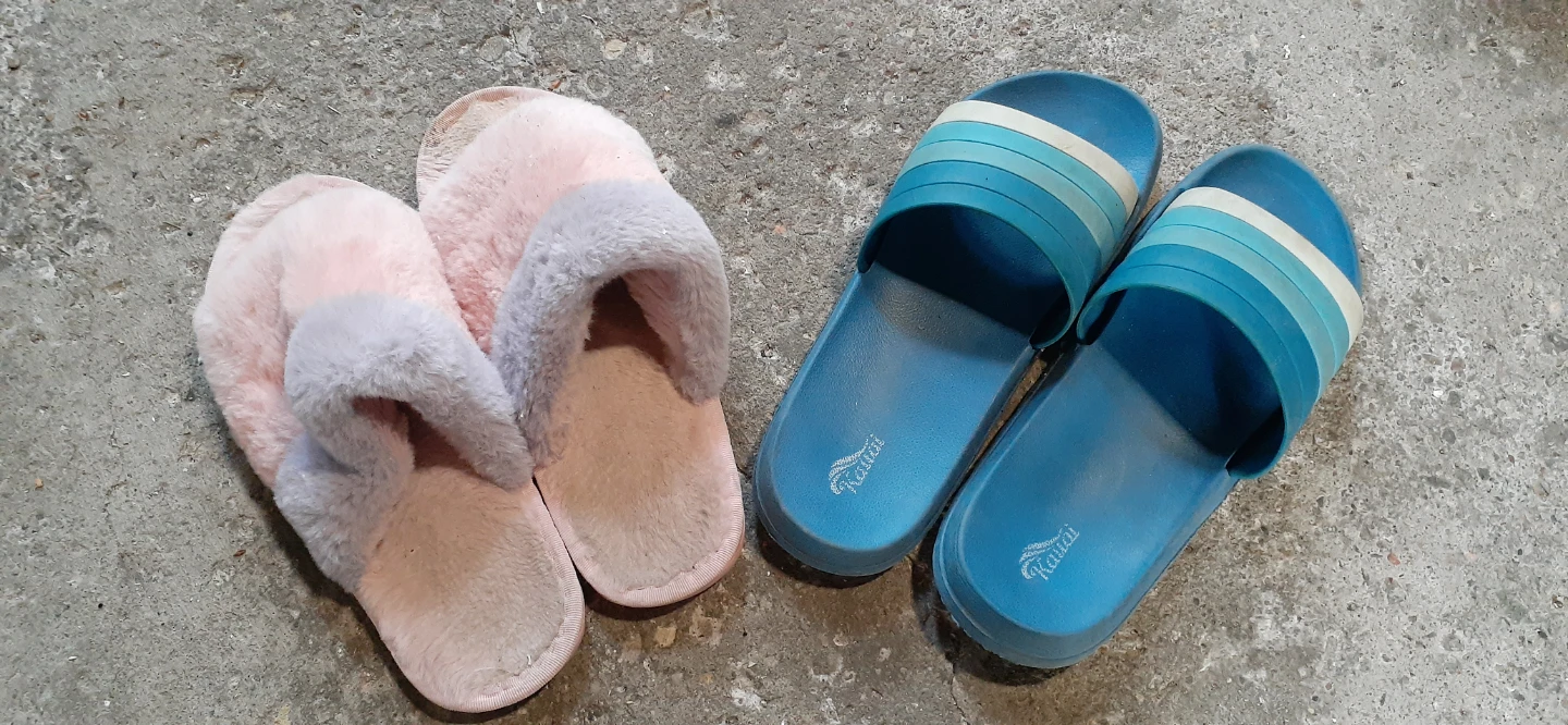 Two Pairs of Slippers - Kauai Blue and Pink Faux Fur - photo 2
