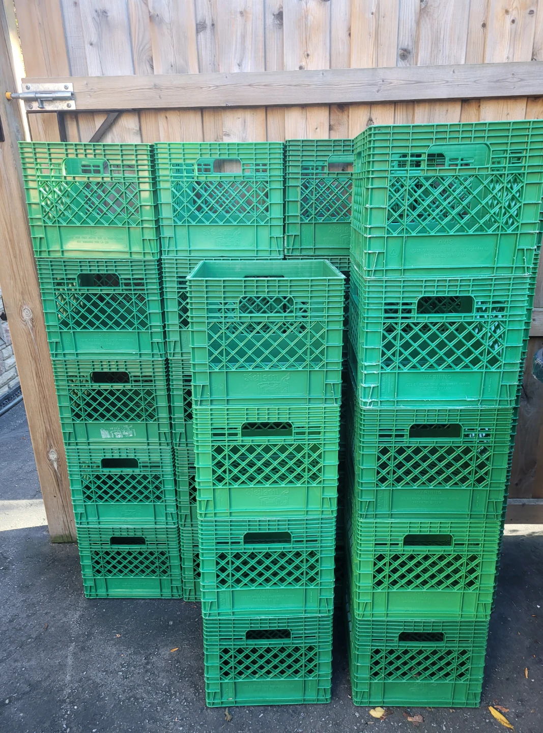 Heavy Duty Stackable  Milk Crates