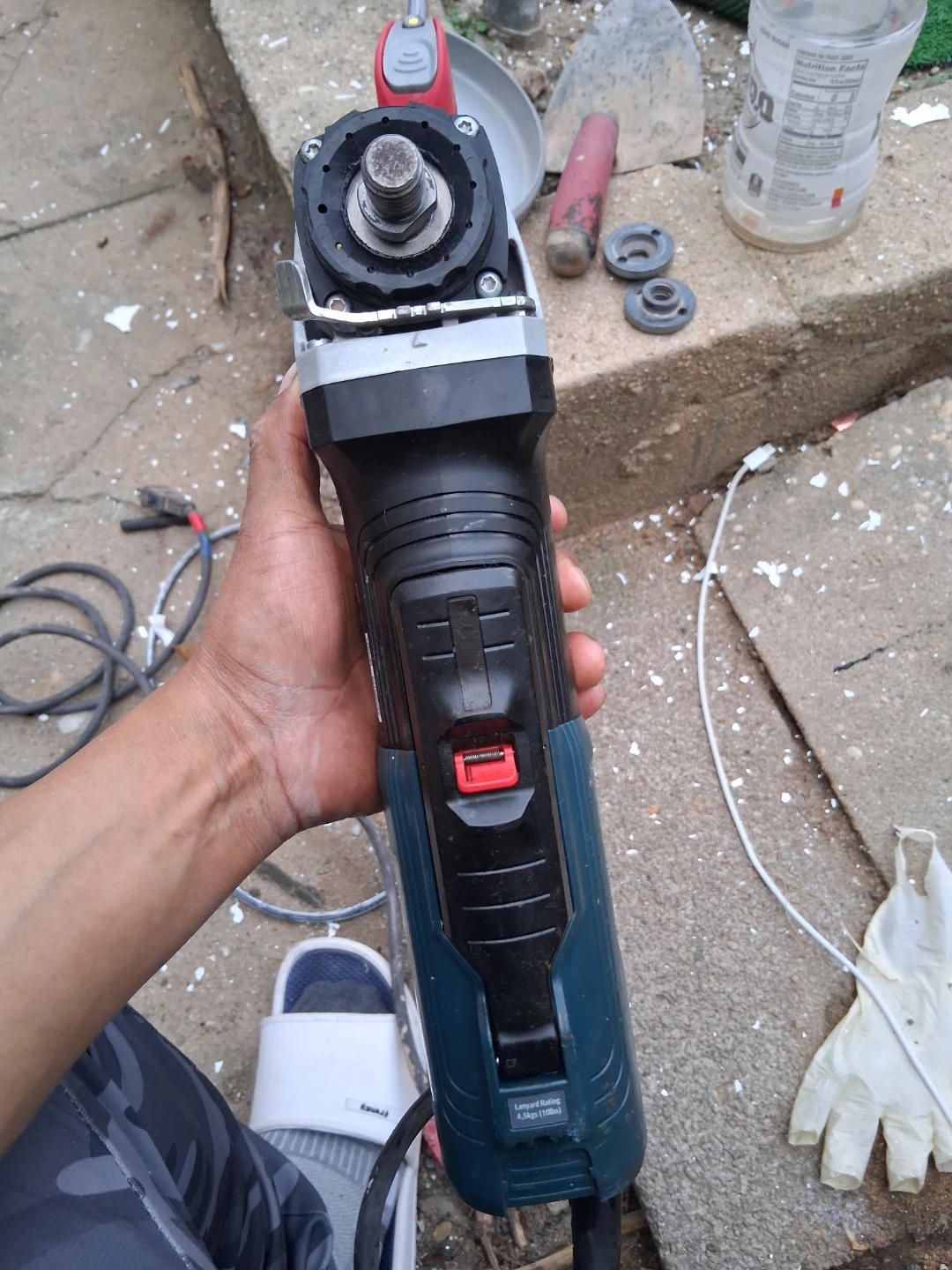 Bosch GWS14-60PD Angle Grinder - photo 4