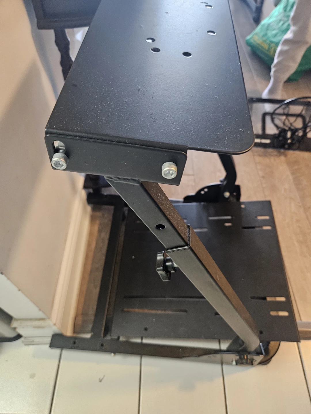 Adjustable Racing Wheel Stand - photo 3