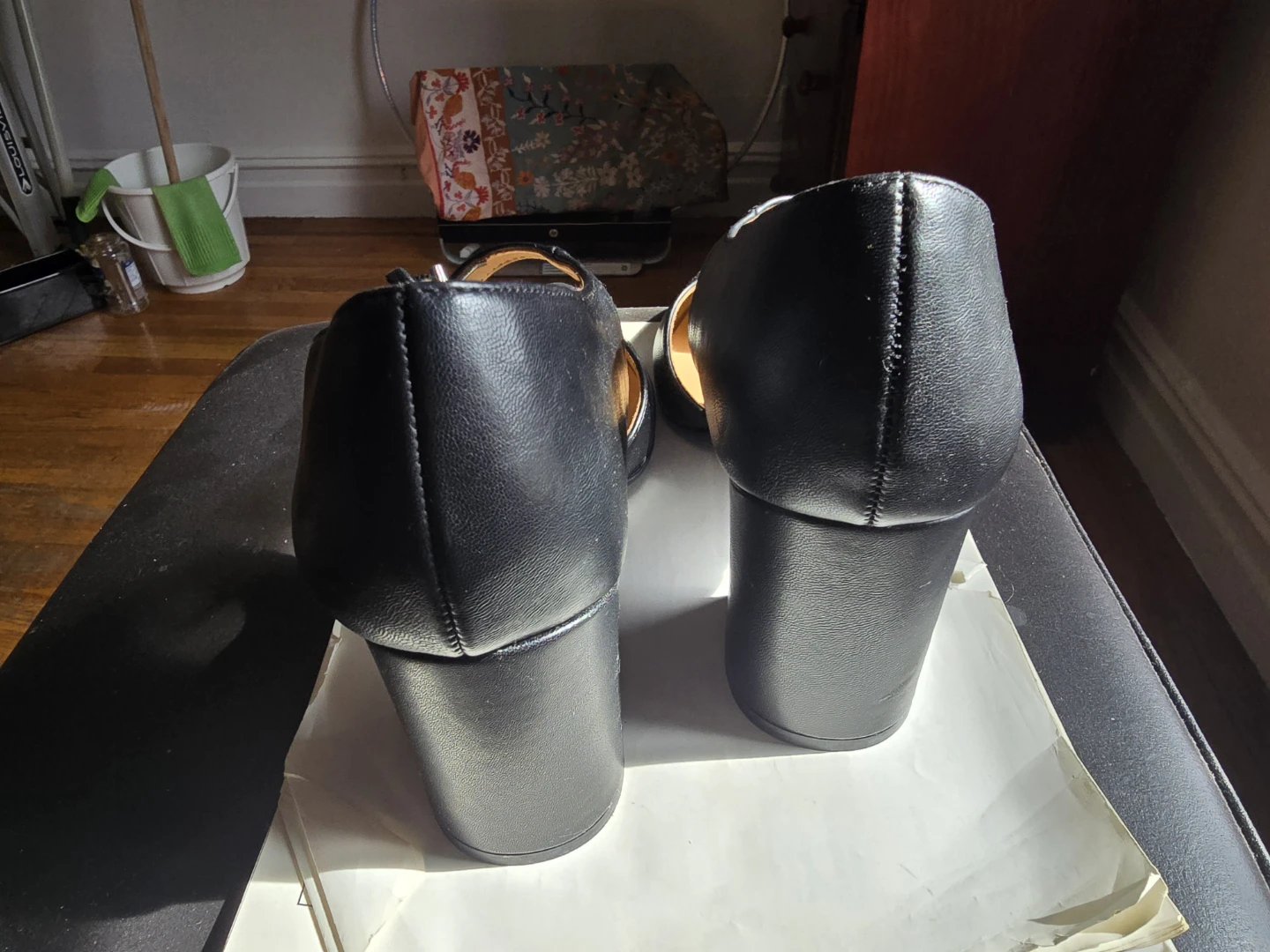 Naturalizer Black Heeled Shoes - photo 2