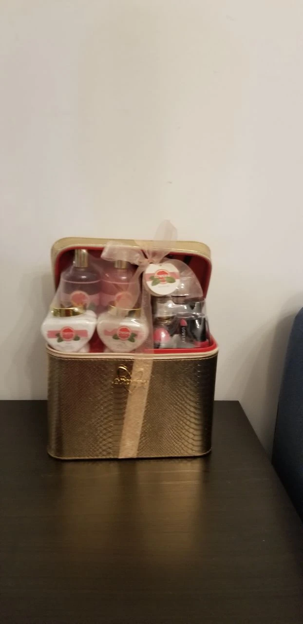 Lowery Bath and Body Gift Set
