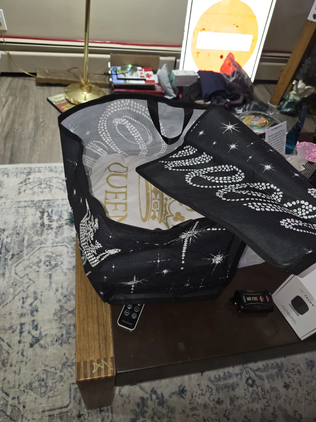 Queen Print Tote Bag - photo 4