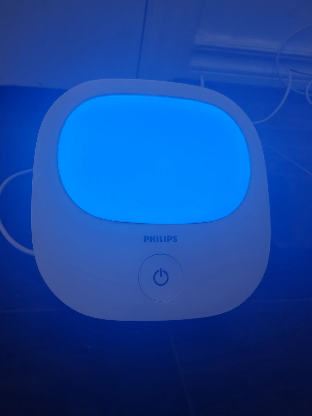 Philips goLITE BLU Energy Light Happy Light - photo 3