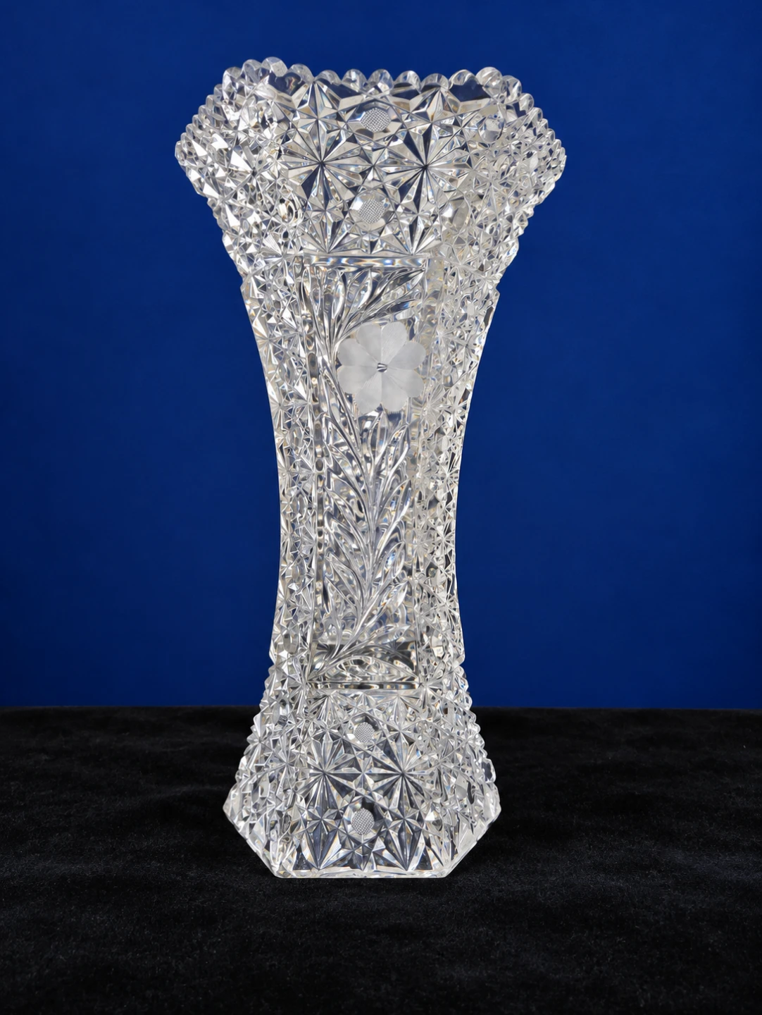 Vintage 30s Cut  Crystal and etched Glass Flower Vase - photo 3