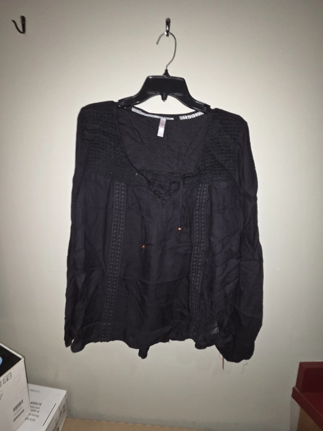 Xhilaration Black Long Sleeve Top
