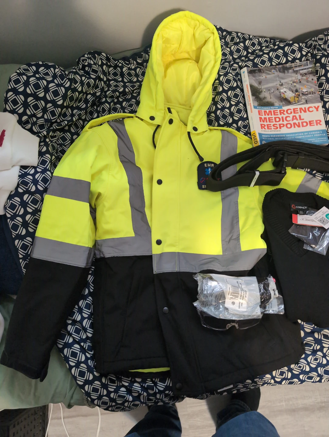 EMR uniform (sait patches)
