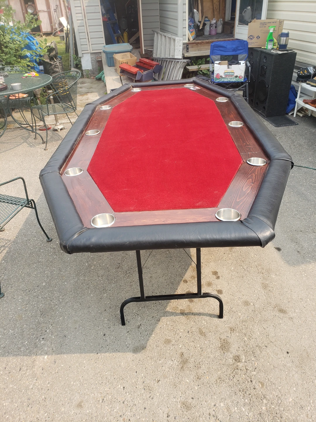 Octagonal Poker Table with Drink Holders