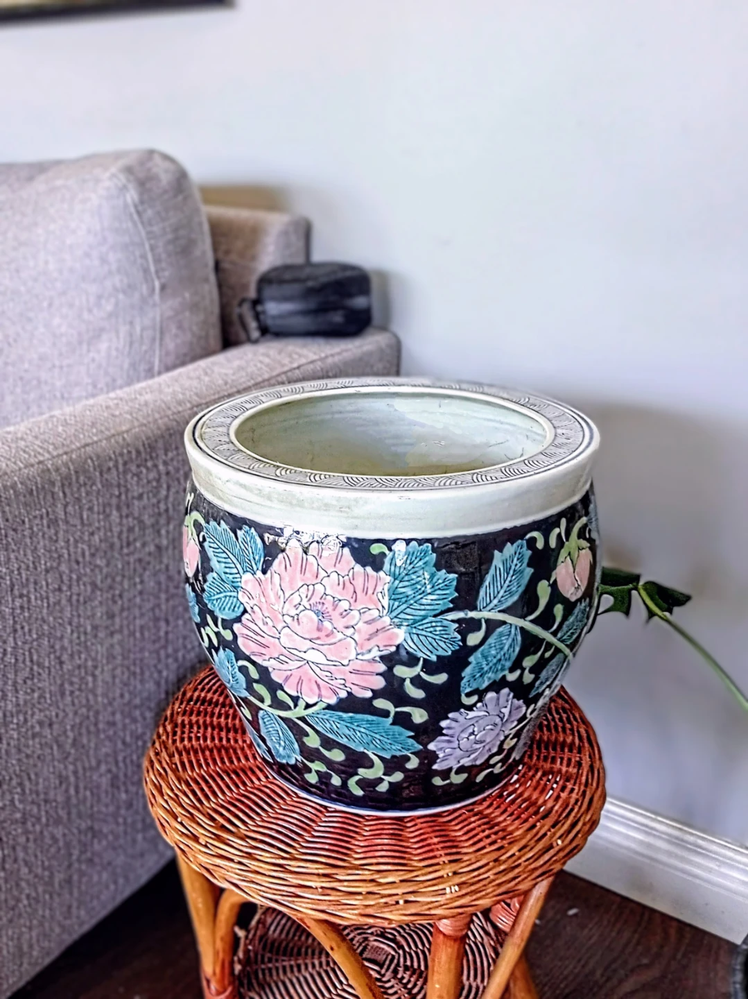 Beautiful Vintage Handmade Large Floral Ceramic Planter Pot - photo 2