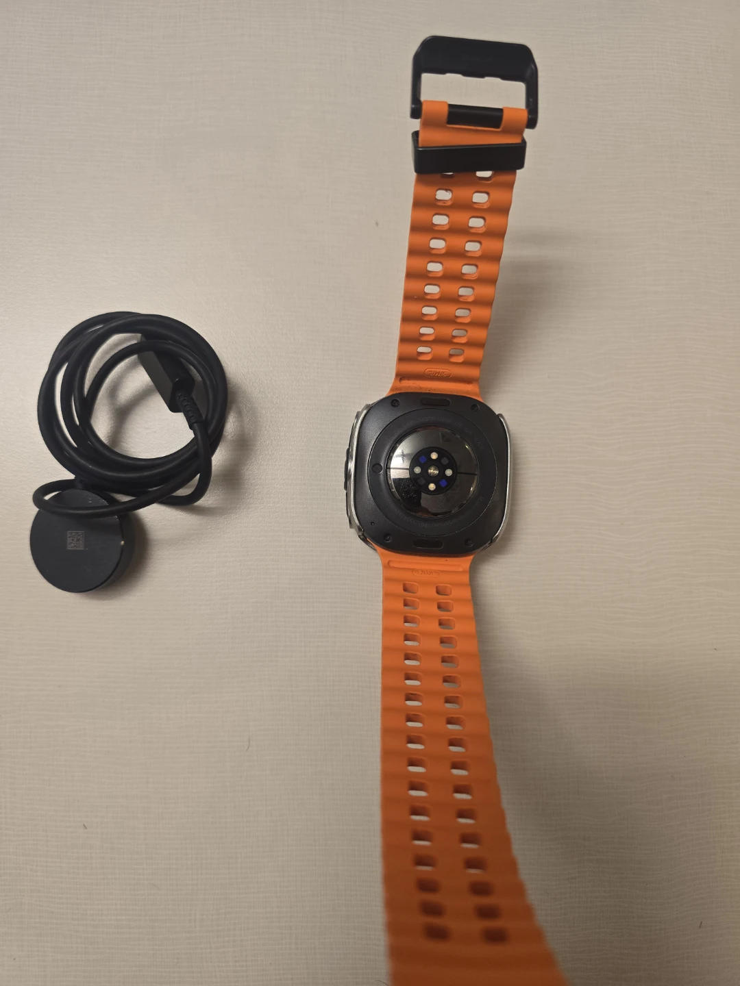 Samsung Galaxy Watch Ultra 2024 – 47mm LTE – Grey/Orange - photo 4
