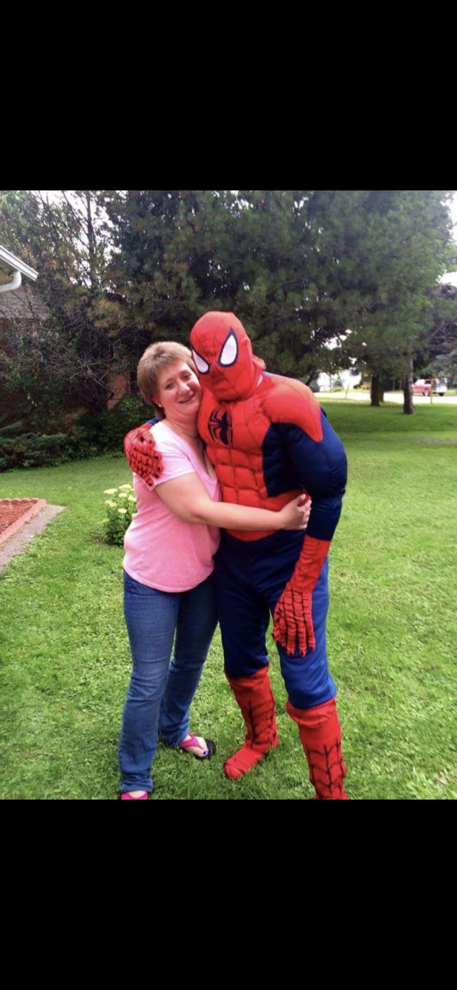Nanny, caregiver available for children or seniors