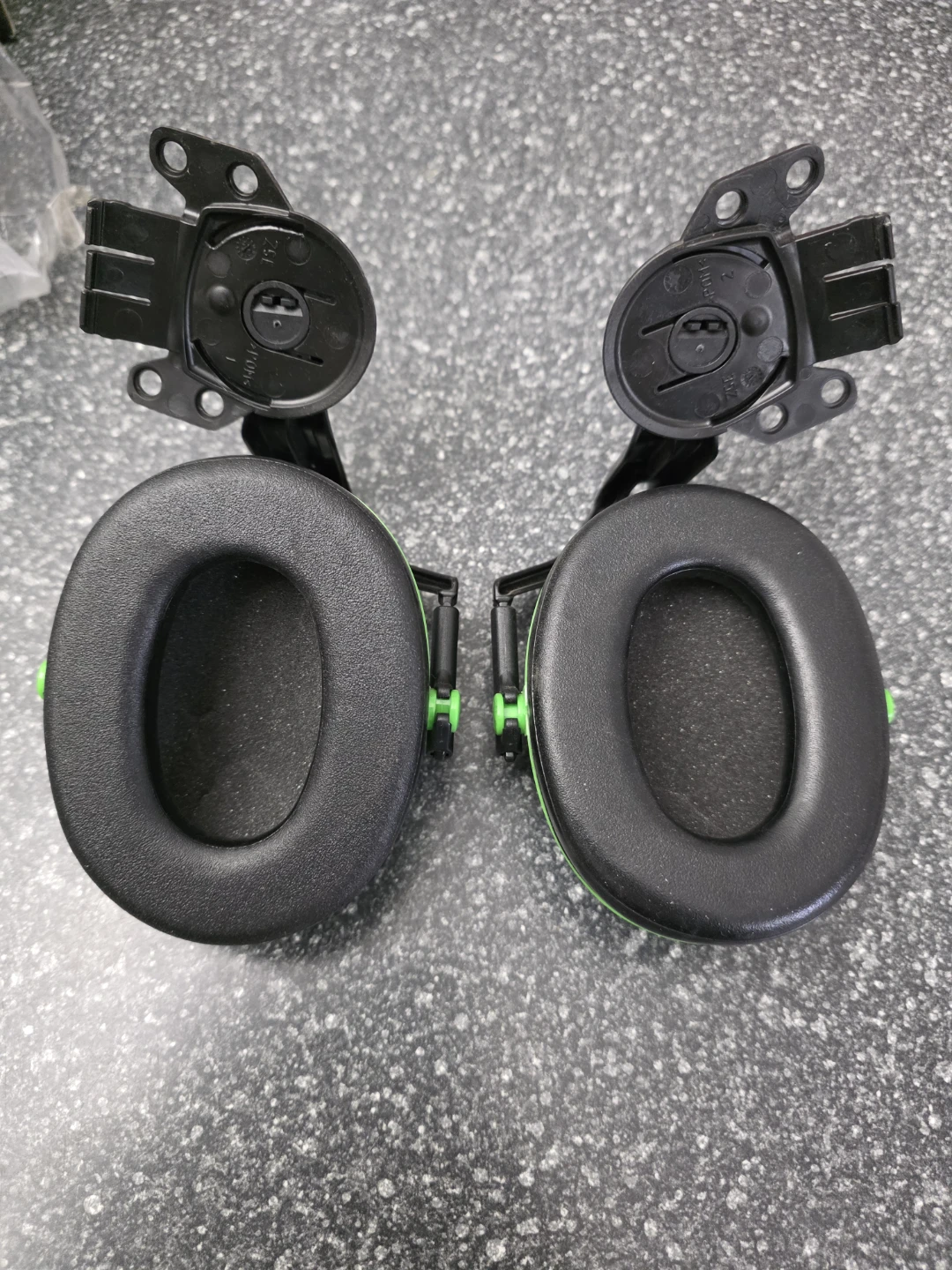 3M Peltor X1P51E Hard Hat Mounted Earmuffs - photo 3