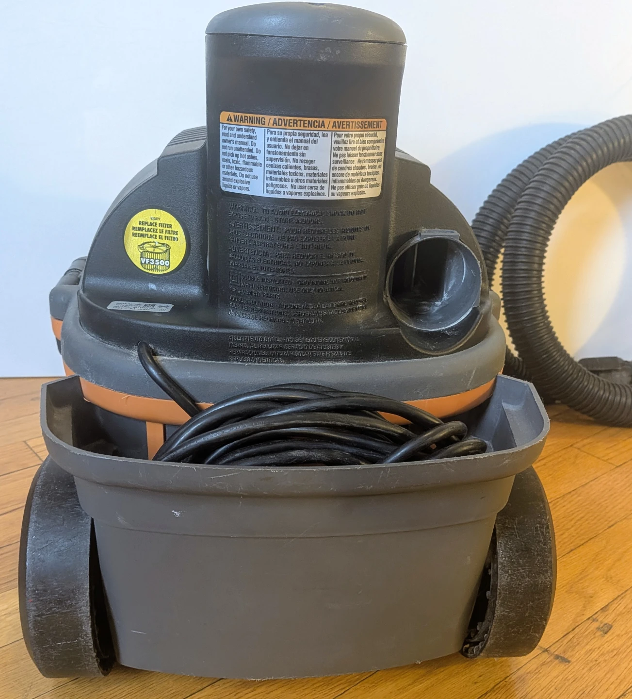 RIDGID 4-Gal 5.0 HP Portable Shop Vac - photo 3
