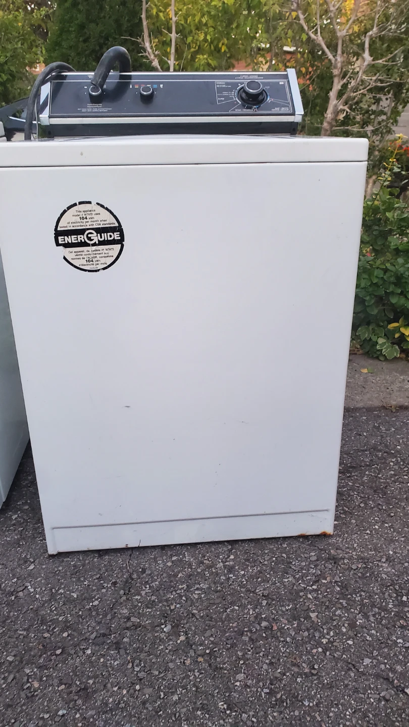 Whirlpool Washer and Dryer Set - photo 3