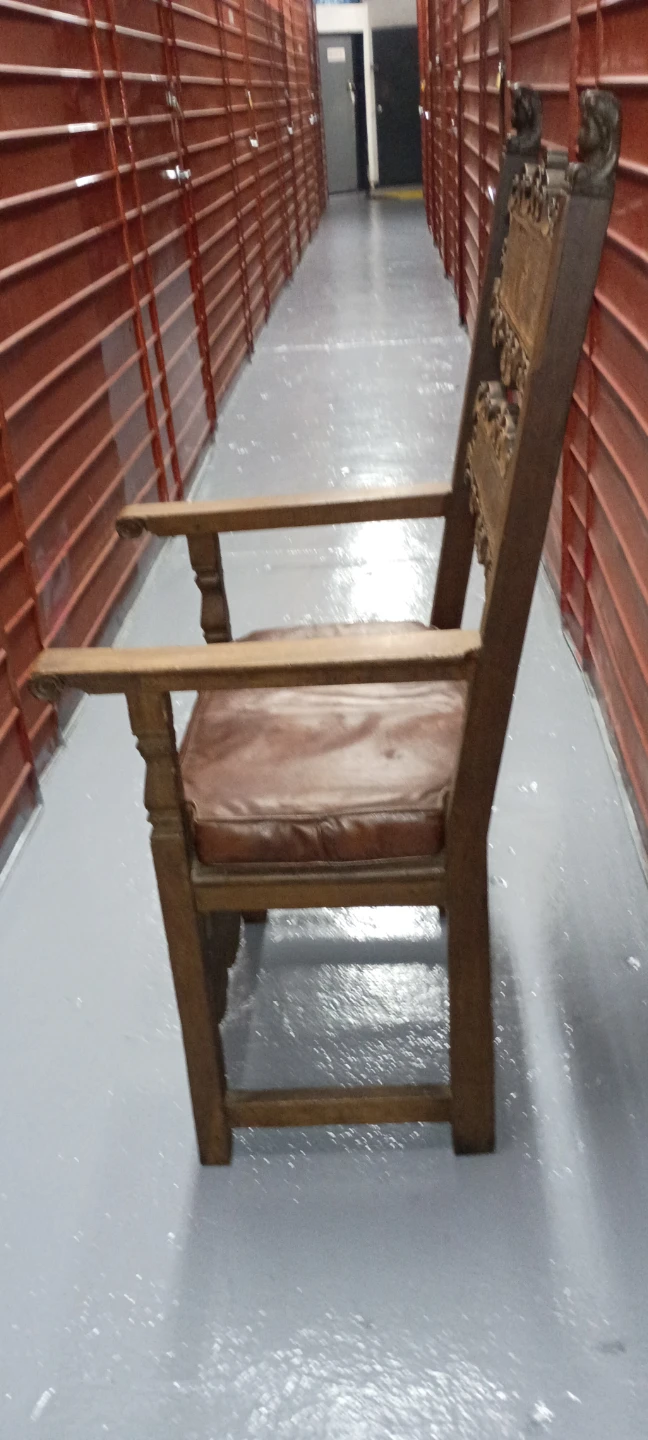 19th Century Vintage Carved Wooden Armchair - photo 3