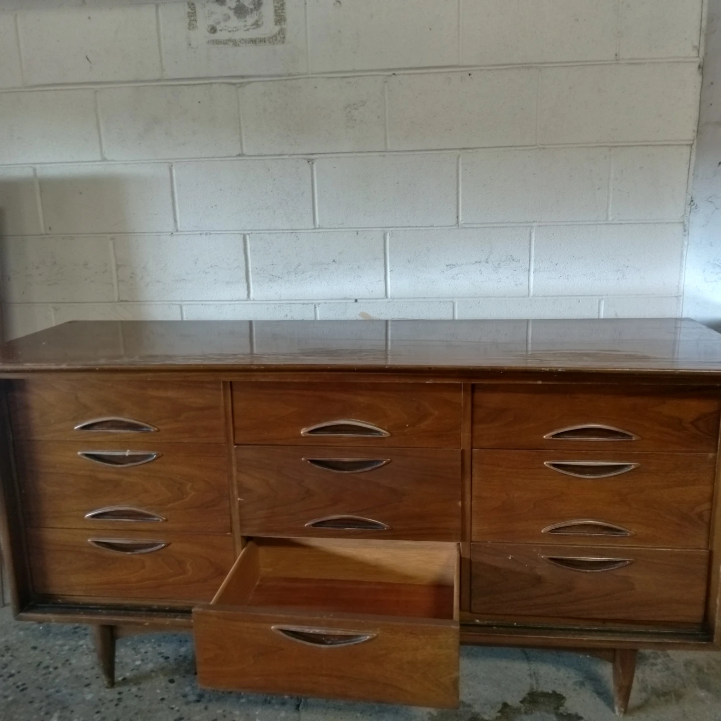 Mid century dresser solid wood glass top - photo 5