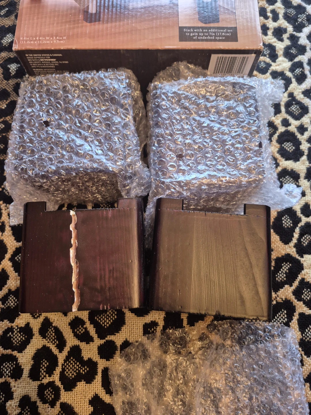 Two sets of four Wooden Bed Lifts. Two diffrent color FREE ! - photo 5