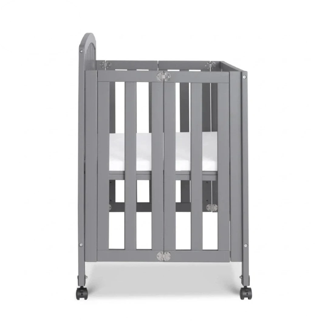 DaVinci Dylan Foldable 3 in 1 Mini Crib - photo 3
