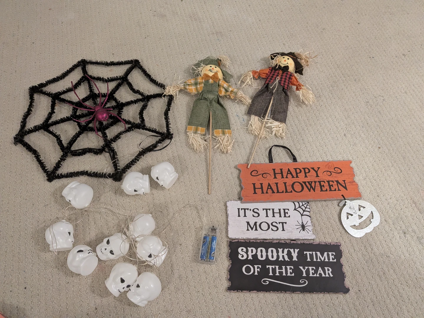 Halloween Decor Bundle - photo 2