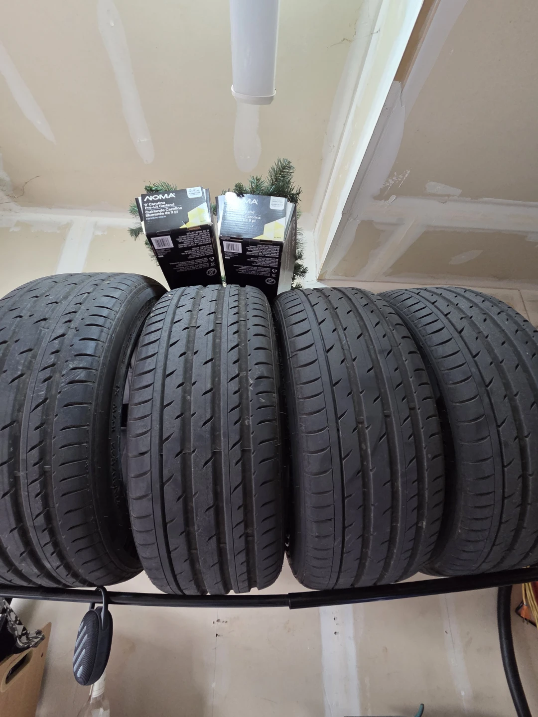 Niche Wheels with Haida Tires 22 inch - photo 2
