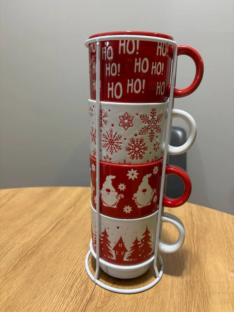 Signature Housewares Christmas Mug Set with Wire Tower - photo 2