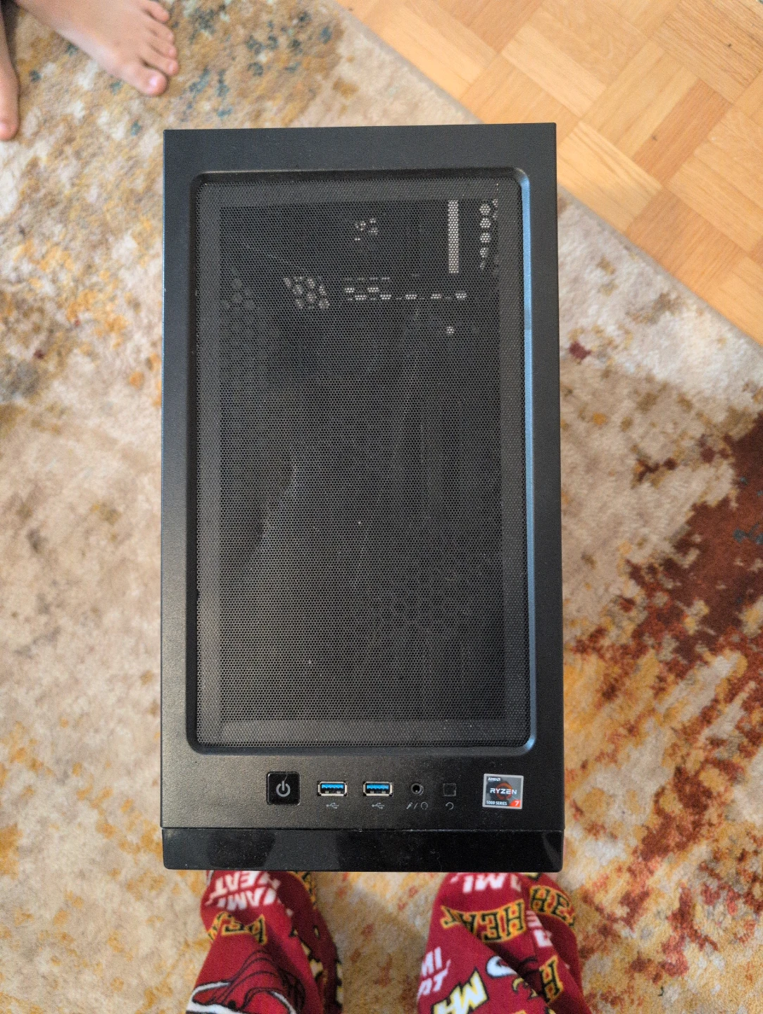 Corsair Mid-Tower PC Case - photo 2