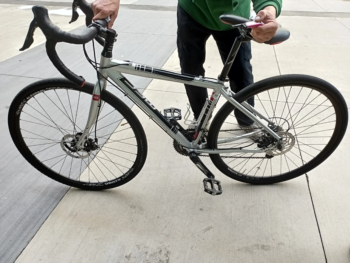 MEC 1971 Gravel   ...... 2018 model - photo 3