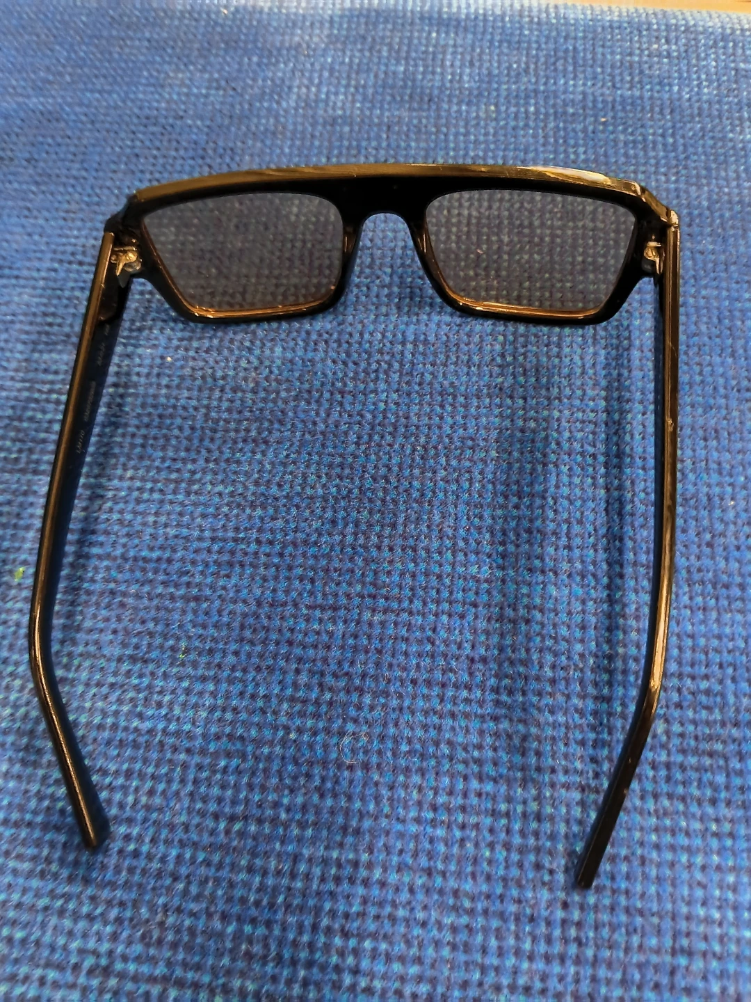 Love Moschino Sunglasses - photo 5