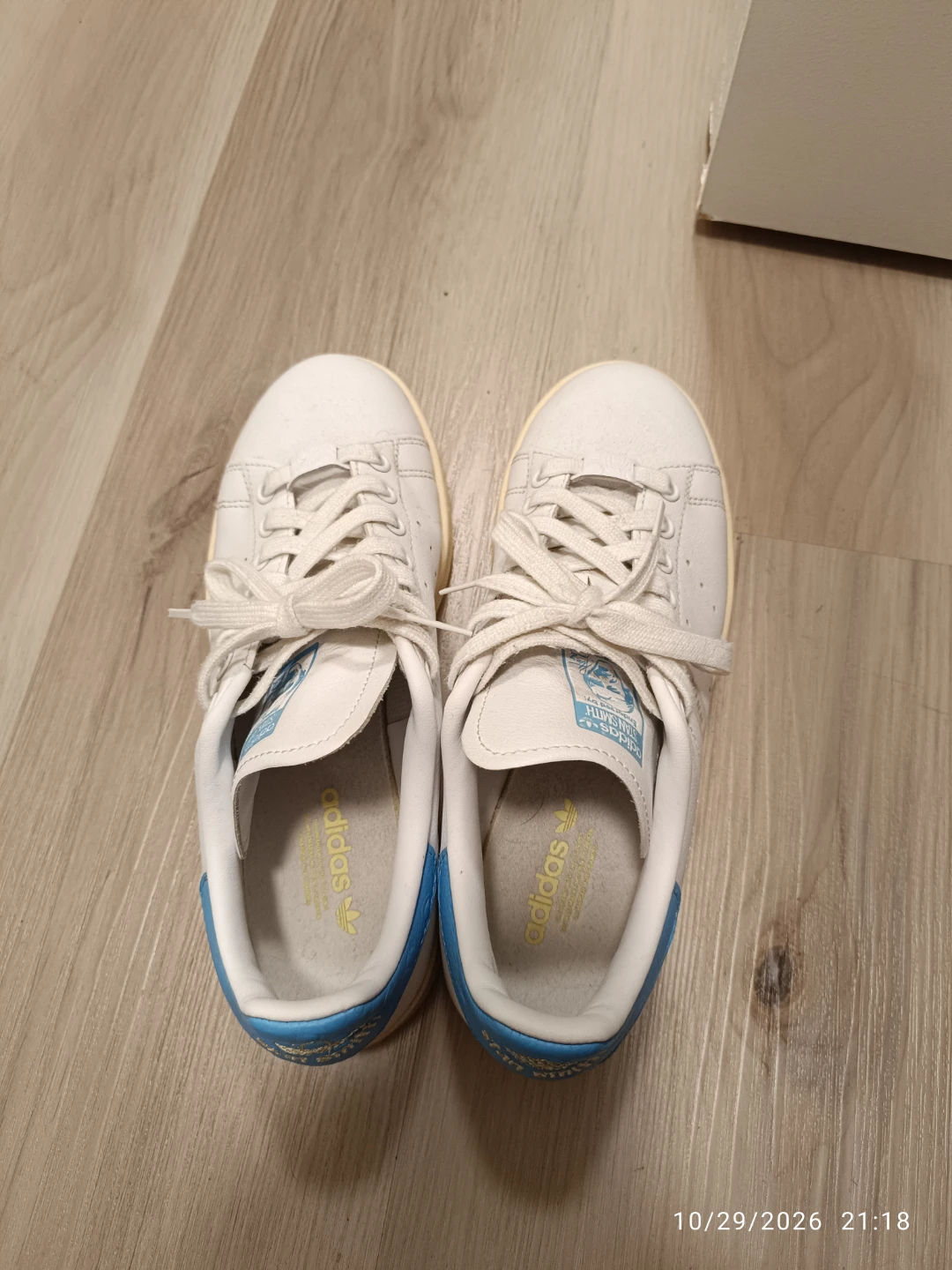 Adidas Stan Smith White and Blue Sneakers - photo 4