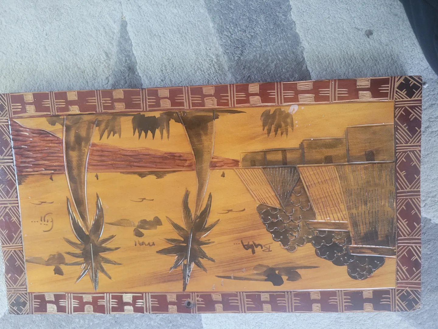 Vintage Wooden Carving - Tropical Scene thumbnail