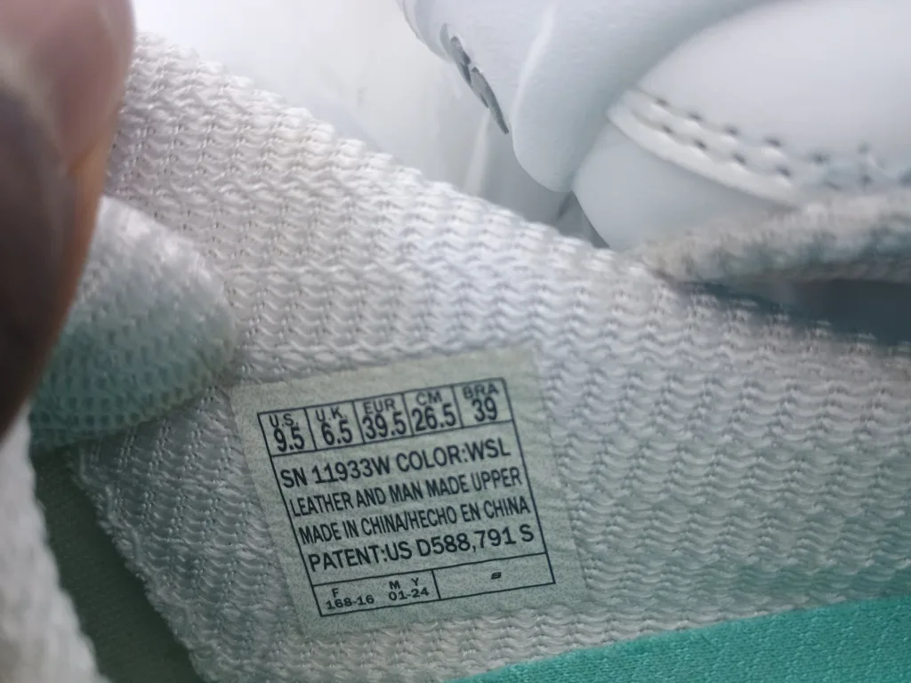 Skechers D'Lites White Leather Shoes US 9.5 image indicator(4)