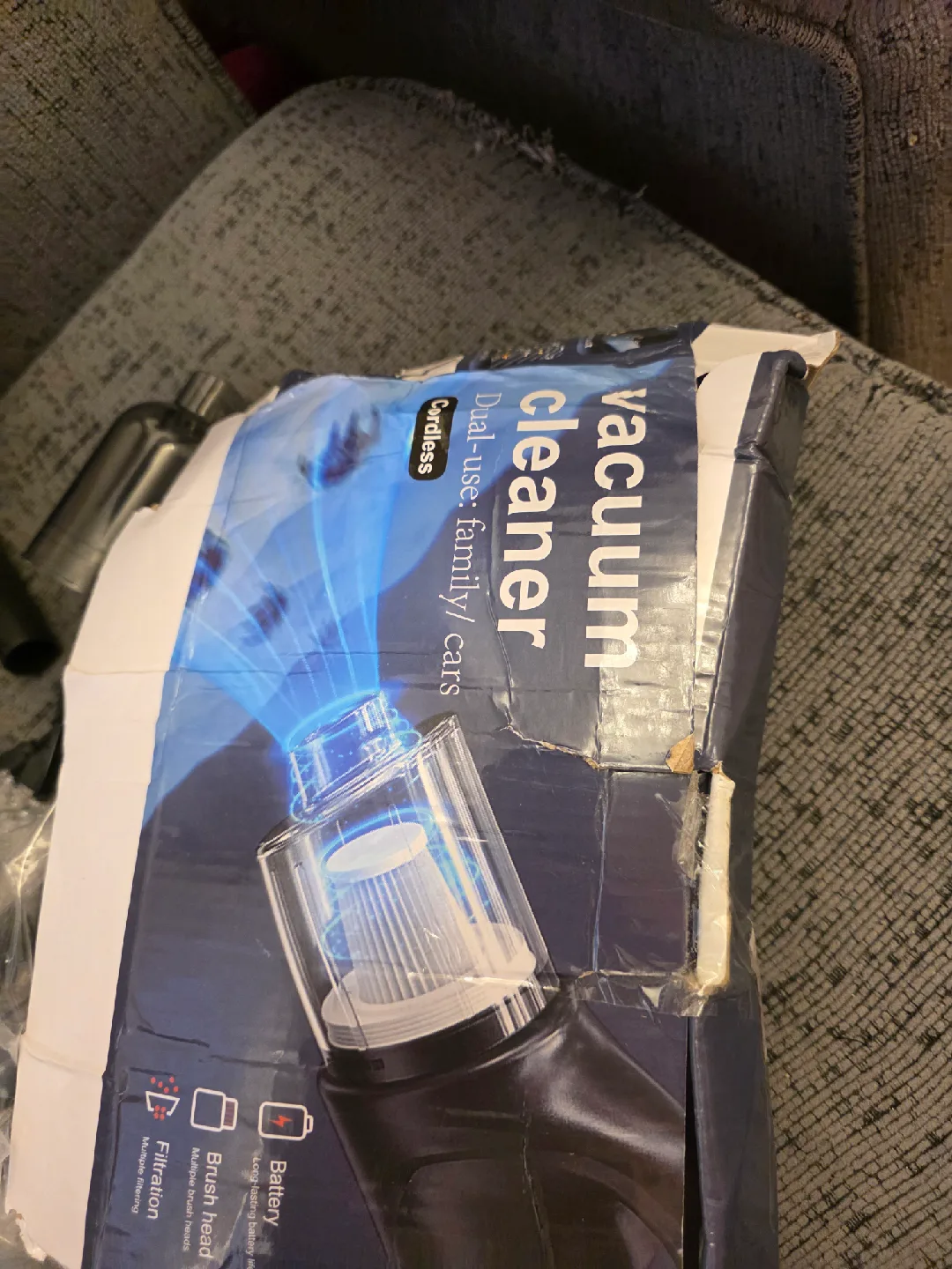 Cordless Vacuum Cleaner for Family/Cars - NEW thumbnail