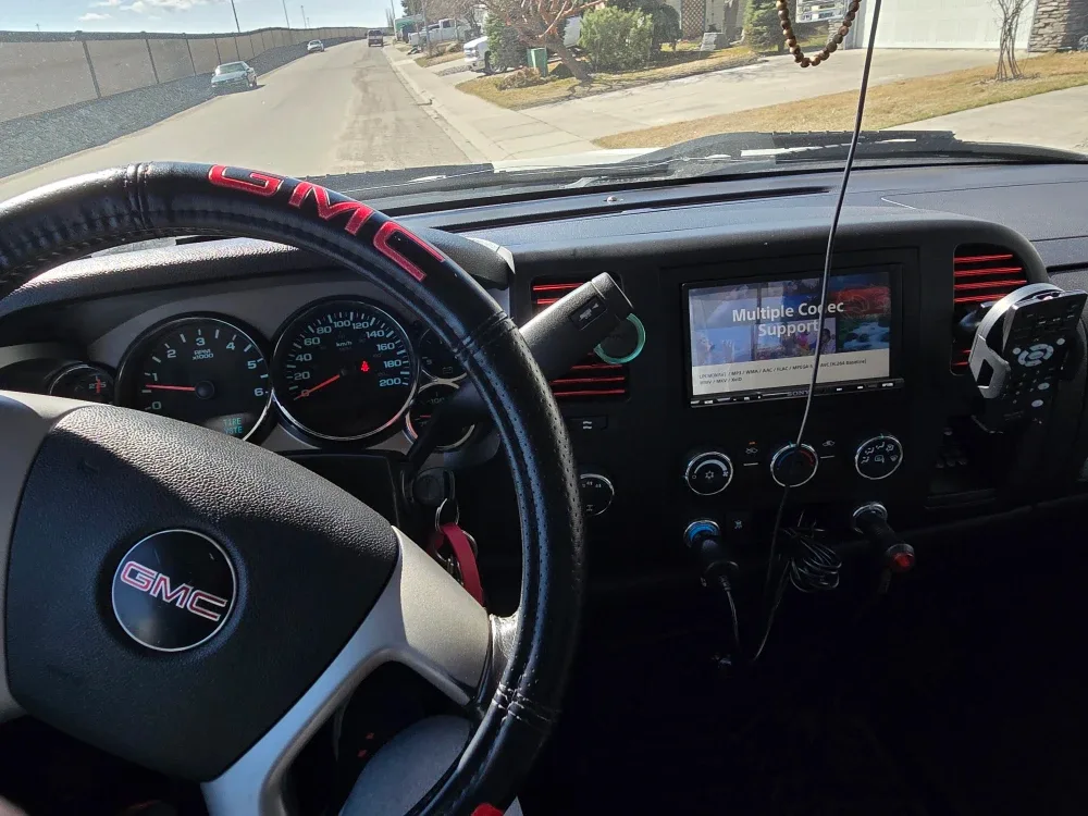 GMC Sierra 1500 Truck image indicator(9)