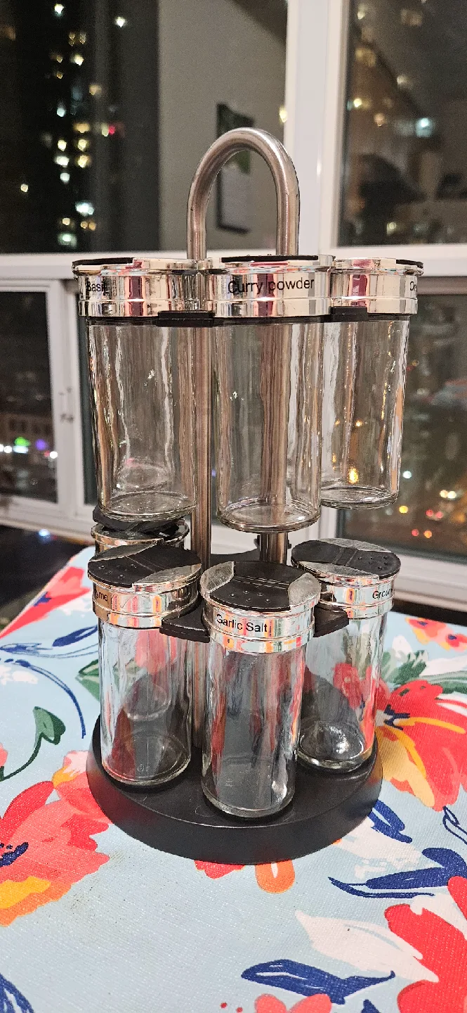 Rotating Spice Rack with 6 Jars image indicator(4)