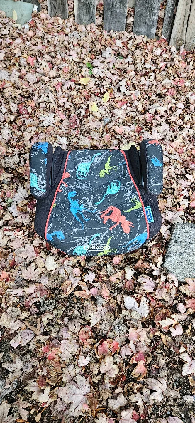 Little Tikes Wagon and Kids' Bike image indicator(4)