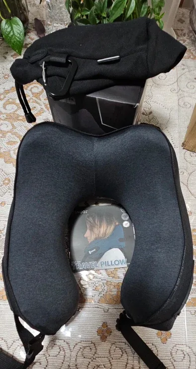 SNUGL Reversible Memory Foam Travel Pillow