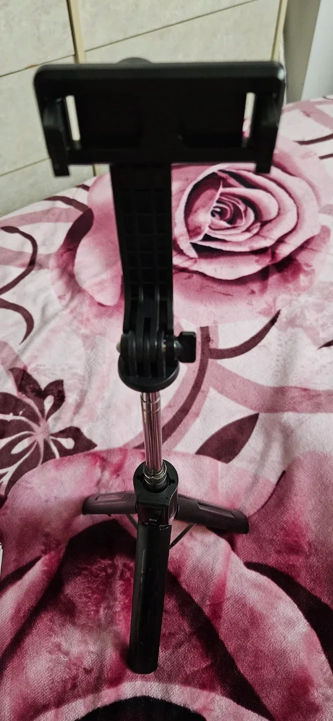 50" Selfie Stick Tripod with Bluetooth Remote image indicator(5)